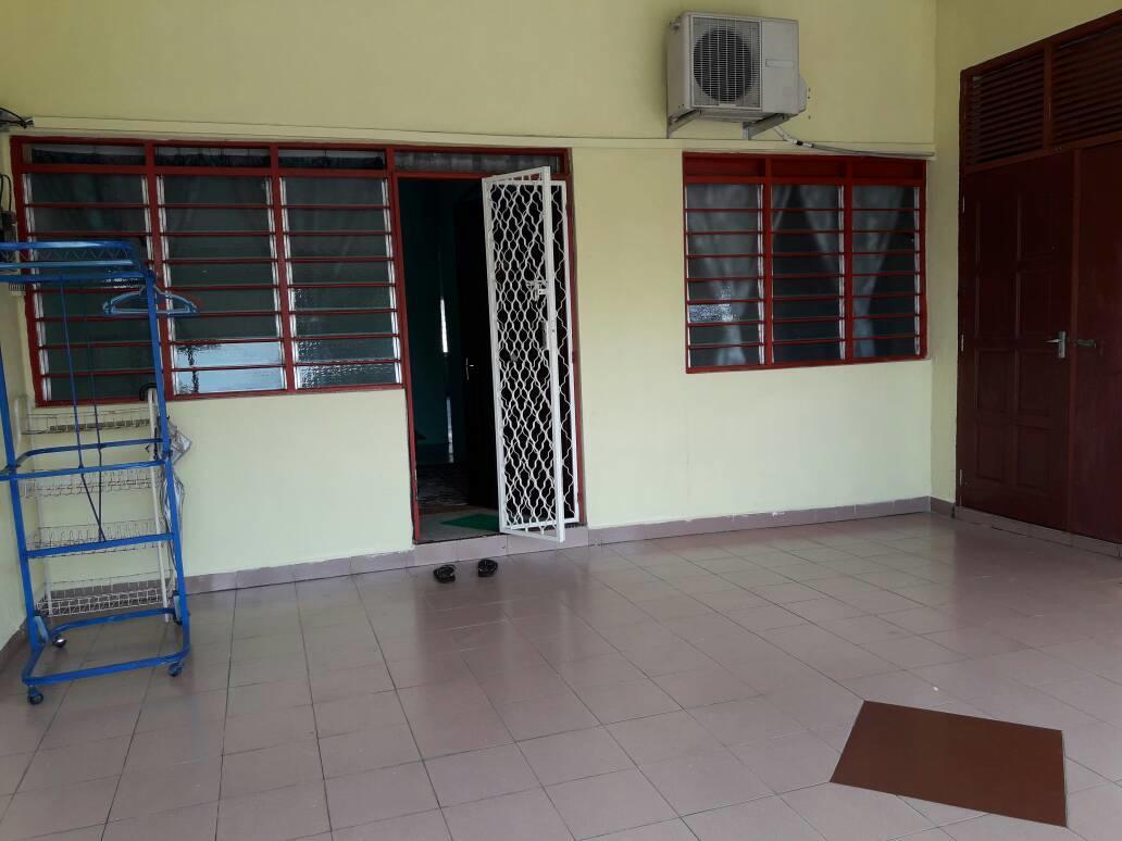 Homestay Ustaz タイピン エクステリア 写真